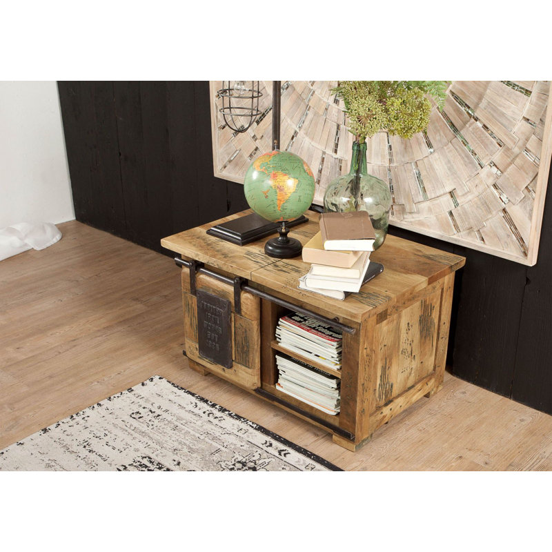 Railway Blanket Chest