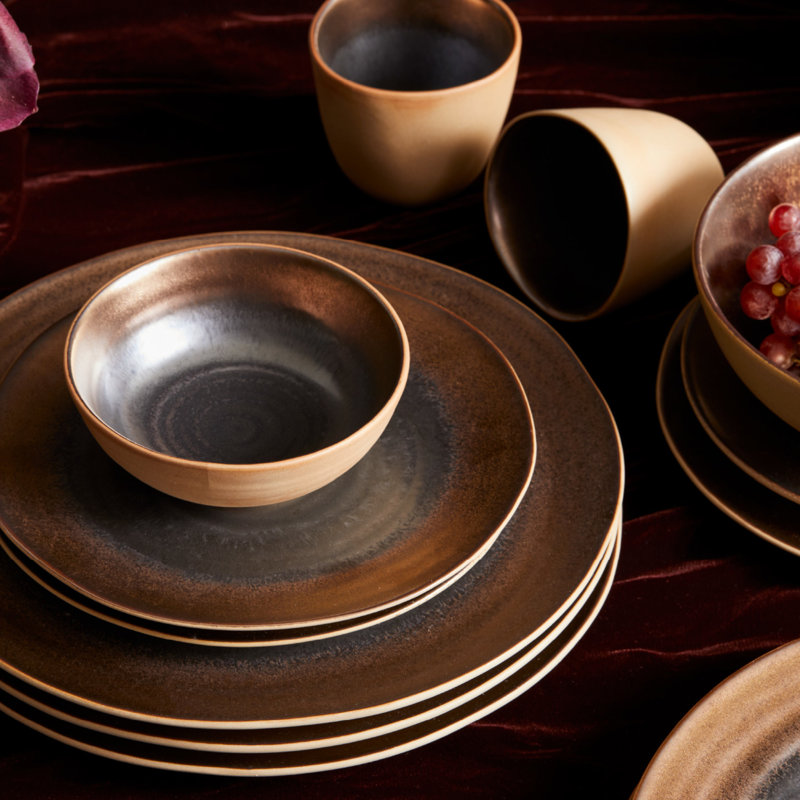Akita Stoneware Salad/Dessert Plate