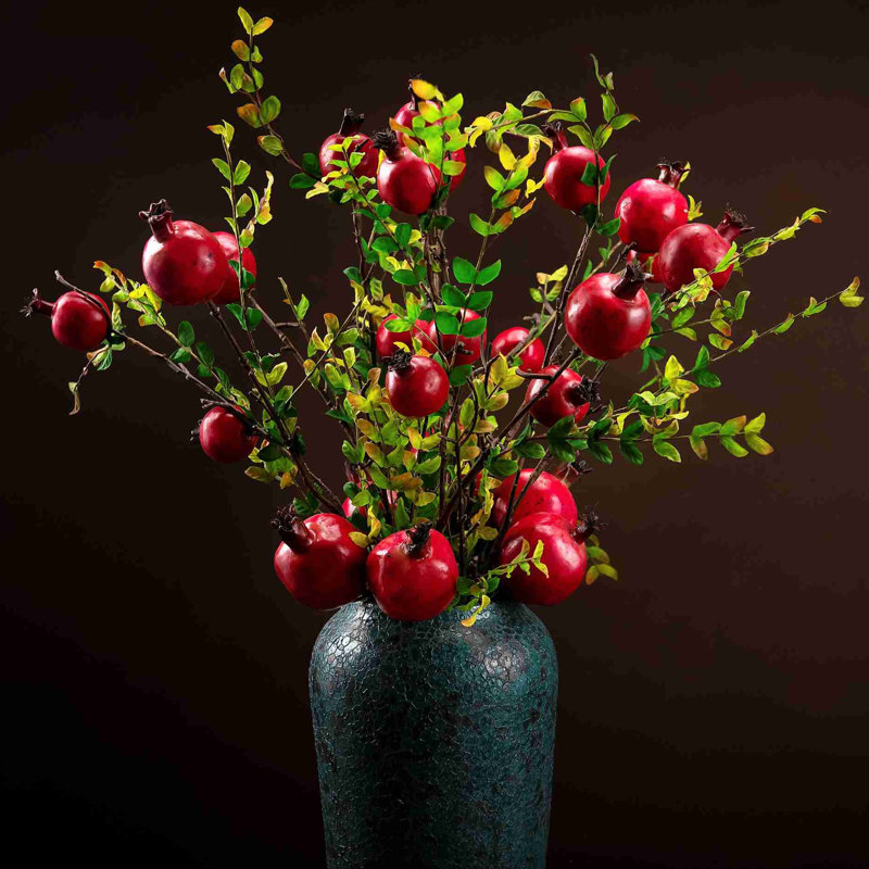 Branche de conifère artificielle 28 po, Rouge / vert