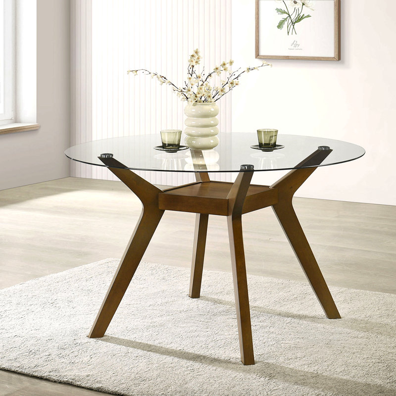Table de salle à manger brune