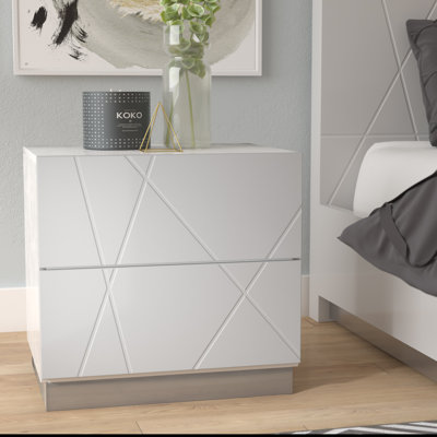 Mchenry 21'' W Solid Wood Nightstand