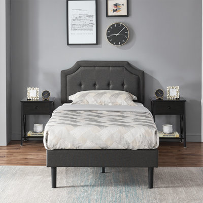 Kempst Steel Piece Bedroom Set