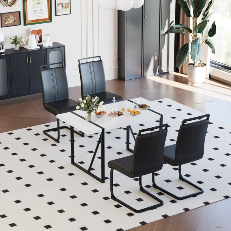 Ensemble de table de salle à manger en bois aggloméré rectangulaire blanc de 55 po et 4 chaises de salle à manger en polyuréthane