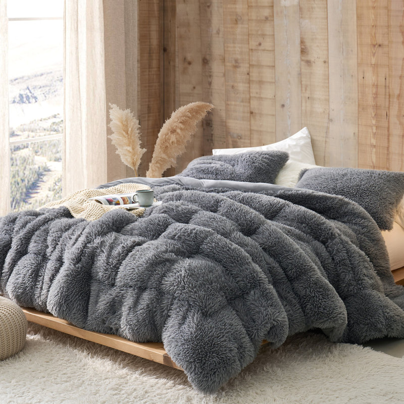 Alaskan Winters Coma Inducer Oversized Comforter, Gray, Full Comforter