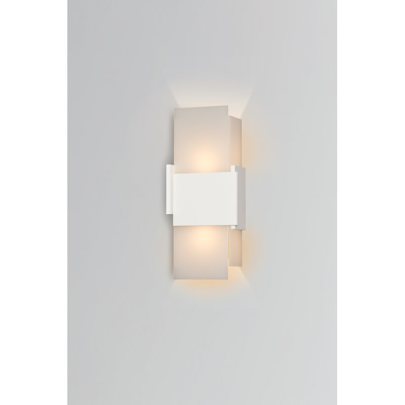 Acuo LED Outdoor Flush Mount, Textured White, 3000K