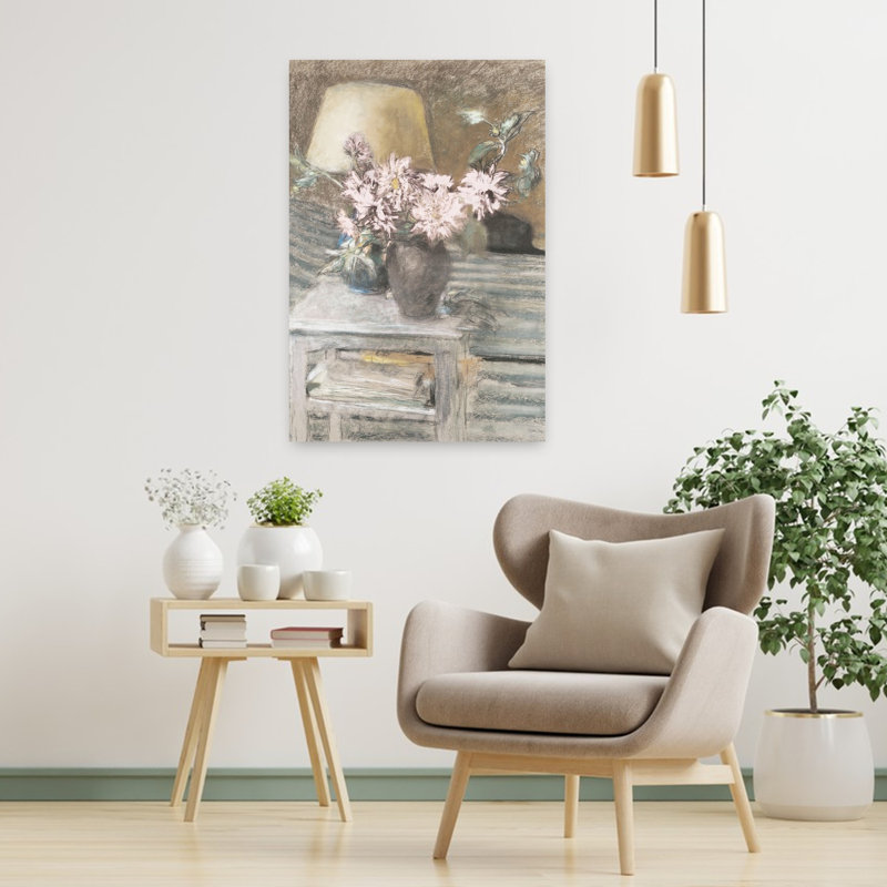 Doux floral dans un vase abstrait, art floral contemporain, H 36 po x l 24 po
