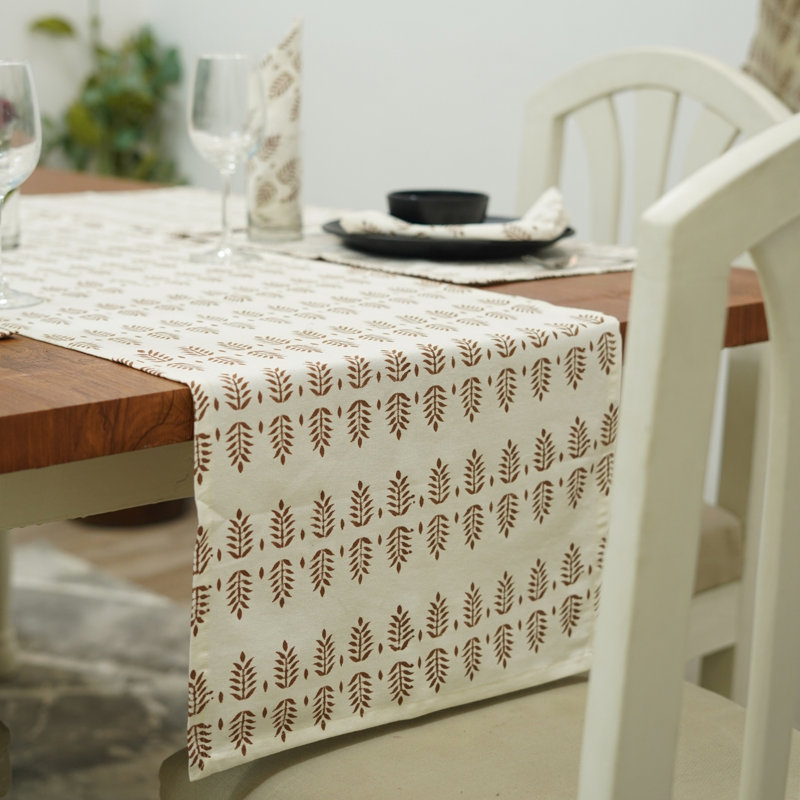  Chemin de table 16 x 106 bohémien, chemin de table de style classique, Darpan, brun, Rectangle 11 po
