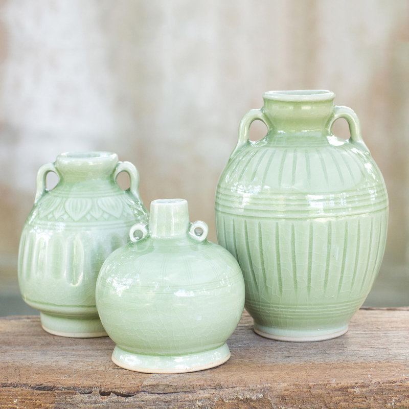 Apopka Handmade Ceramic / Porcelain Table Vase, Green