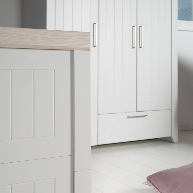 Helene Convertible 3 -Piece Nursery Furniture Set