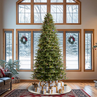Leilonie Pre-Lit Green Full Fir Artificial Christmas Tree with Lights