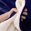 Couverture en molleton ultra doux Sherpa - réversible, chaude et moelleuse - lavable à la machine-116563806-116563805