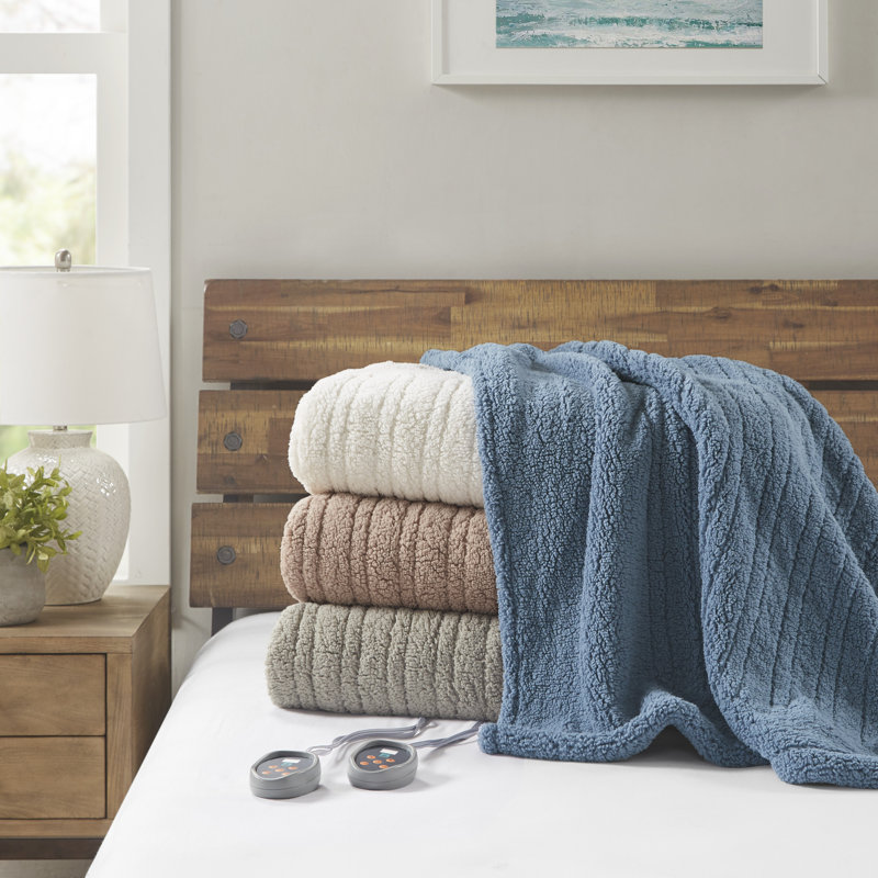 Twin Ivory Sherpa Reversible Heated Blanket