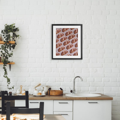 Croissants avec rubans, impression encadrée sous verre, conception par Lish Creative