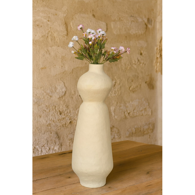 Vase en papier sculpté brun clair H 34 po