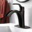Robinet pour salle de bain à poignée simple avec drain