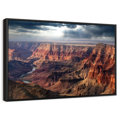 Grand canyon nuageux