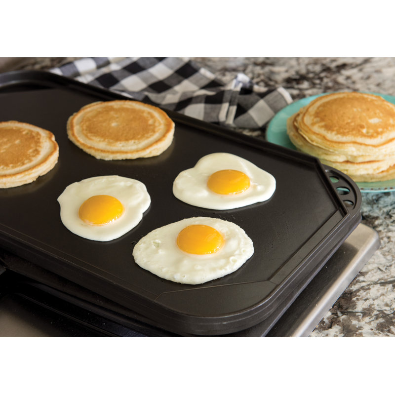 Nordic Ware Pro Cast Traditions 19.25 in. Aluminum Non-Stick Reversible Grill and Griddle Pan
