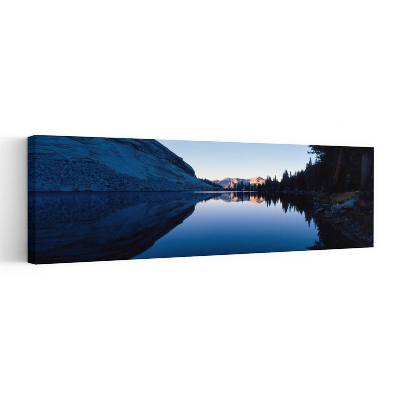 «Emeric Lake Yosemite National Park Ca Peaceful Tranquil Abstract Landscape Nature», art mural, H 36 po x l 12 po