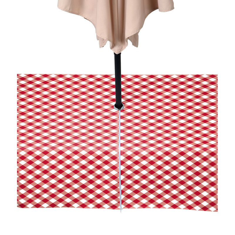Gingham Check Water Repellent Round Tablecloth, 104" x 60"