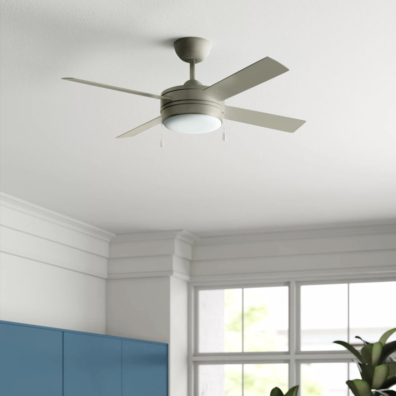 Ventilateur de plafond 44 po, Étain brossé avec pales argent mat / érable