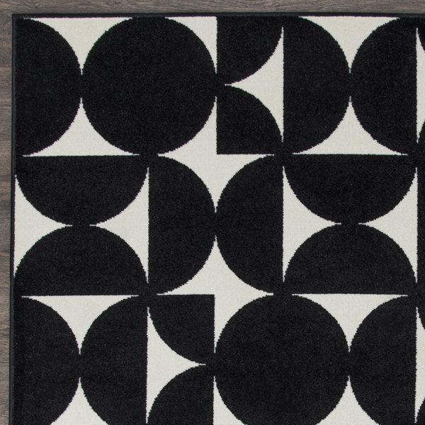 Wade Logan® Bairo Black/White Indoor/Outdoor Rug & Reviews | Wayfair