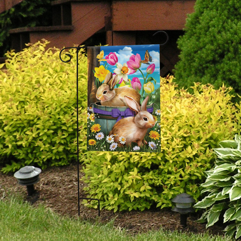 Drapeau de jardin Spring Bunny Basket