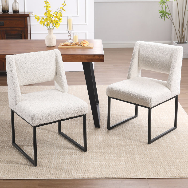 Chaise d'appoint luge rembourrée avec structure en métal 18,3 po Markque, Bouclé blanc