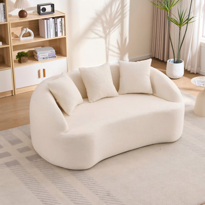 Causeuse incurvée 66 po à 2 places et 3 coussins en chenille compressée 66 po