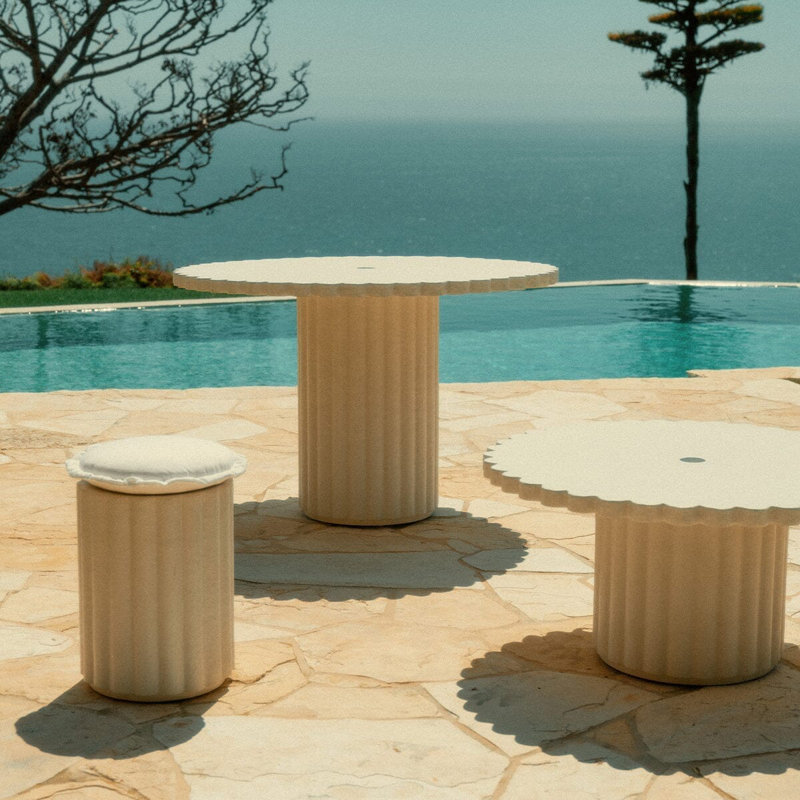 Daisy Table, 18.5" H x 37.5" W x 37.5" D