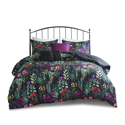 5 Piece Comforter Set Black Full/Queen