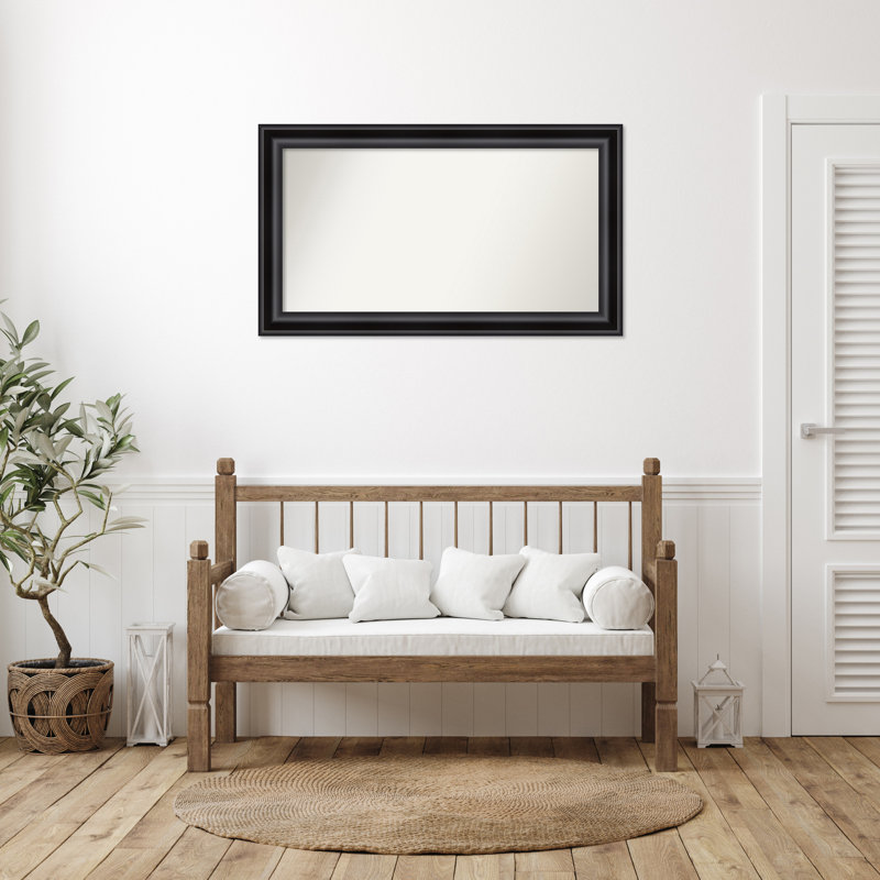 Miroir d'appoint mural en plastique Churchton, 27,75 po x 47,75 po