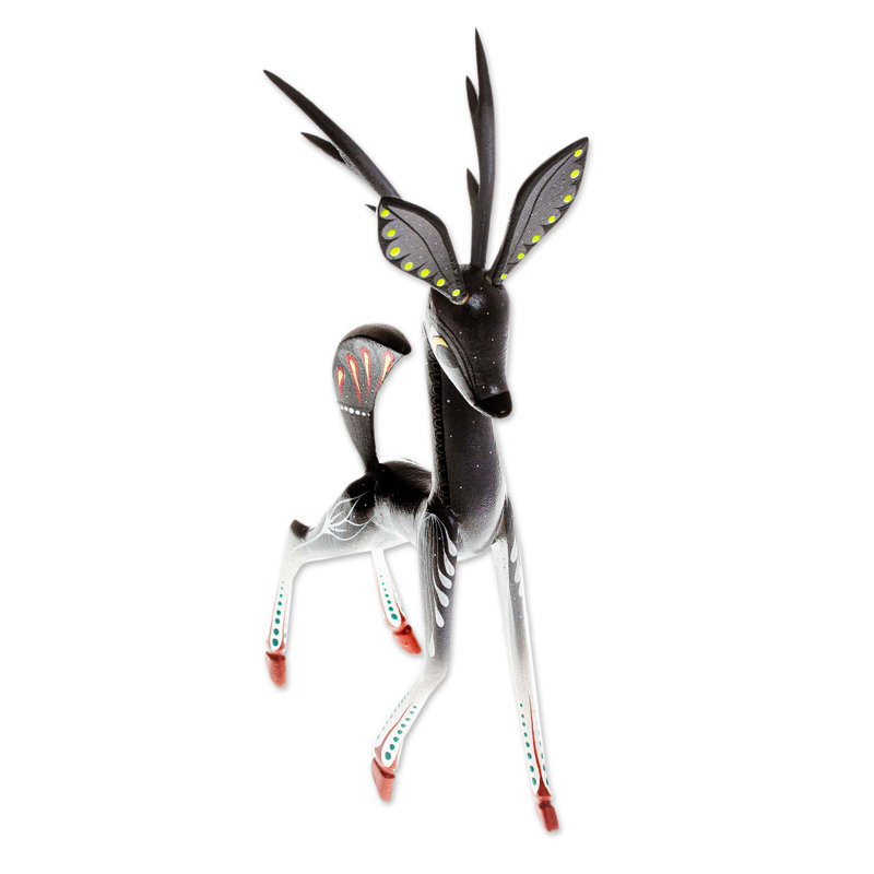 Figurines & Sculptures