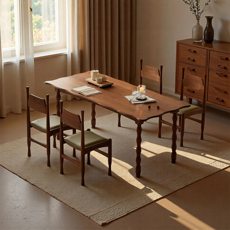 Table à manger élégante et tendance en bois massif, 29.5" H x 62.9" W x 31.4" D