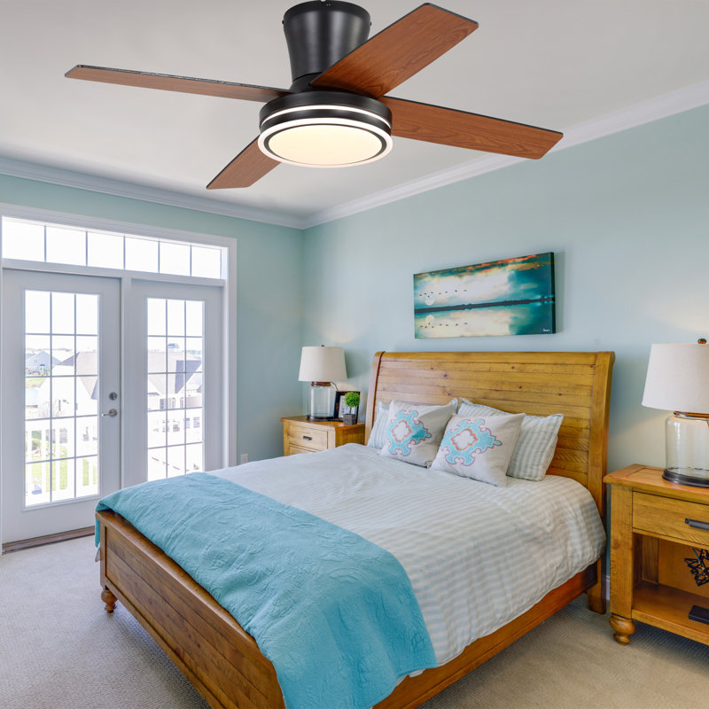 Ventilateur de plafond encastré noir intelligent de 44 pouces avec lumière, télécommande et commande APP, moteur à courant continu, ventilateur 6 vitesses réversible silencieux pour le salon de la chambre à coucher