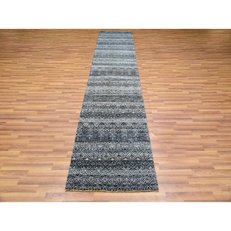 Tapis unique 2 pi 8 po x 10 pi 1 po Tarik