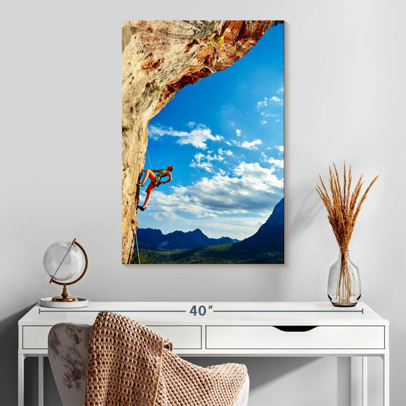 Senne Solitary Rock Climbing, 30" H x 20" W