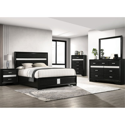 Grand lit tapissier noir, style panneau, contemporain avec tête de lit rembourrée, support central, base à lattes, conception à profil bas et à rayures, rayures verticales scintillantes, tête de lit scintillante,