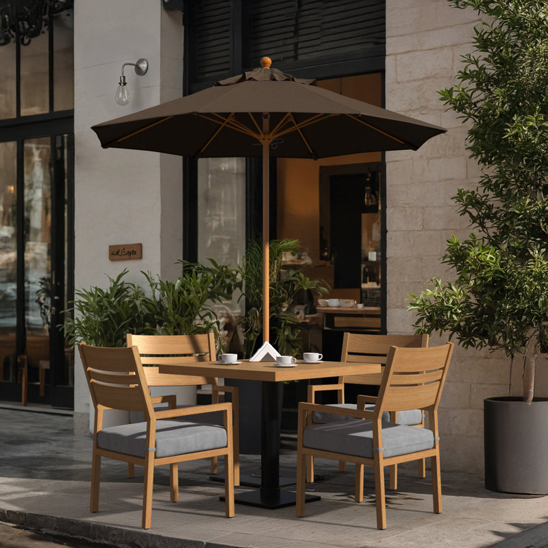 Parasol de patio en bois de teck 7,5 pi avec nervures en fibre de verre et poussoir en cacao Sunbrella, Cacao