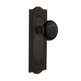 Meadows Plate with Black Porcelain Door Knob