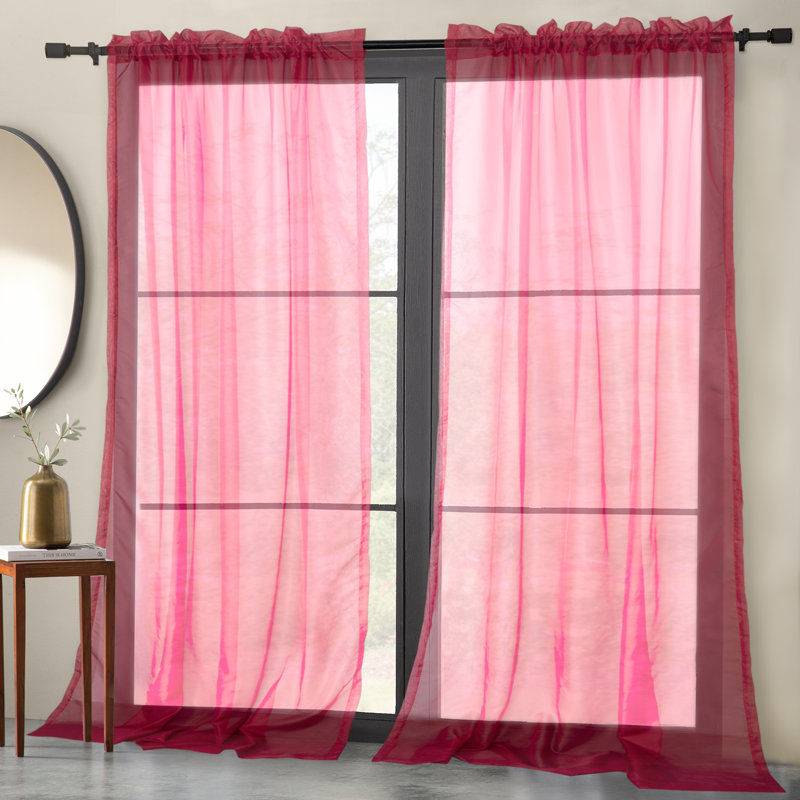Paire de rideaux transparents avec passe-tringle Abrielle, l 54" x L 84", Rouge