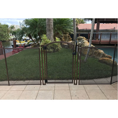 30 Ft. W Vinyl Gate