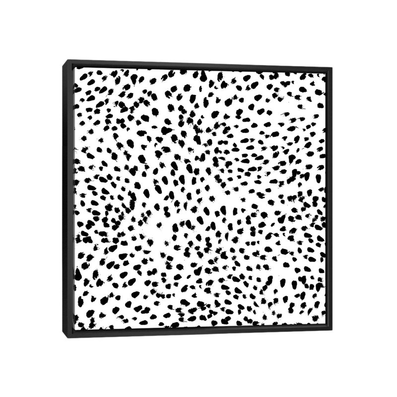 « nadia b&w », impression sur toile, H 18 po x l 18 po x P 1,5 po, Toile avec cadre noir