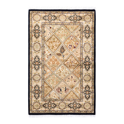 Classic One-of-a-Kind 2'8" x 4'1" Hand Knotted Area Rug