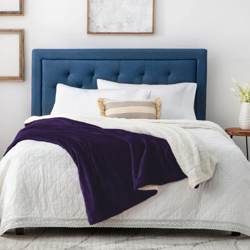 Super Soft Sherpa Fleece Blanket – Reversible Cozy Throw 240 GSM, 240cm x 200cm, Purple