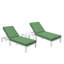 Ensemble de 2 chaises longues d'extérieur blanches Leisuremod Chelsea avec table d'appoint et coussins-70786227