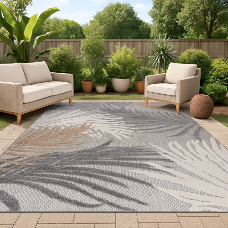 Tapis d'intérieur et d'extérieur à motif floral Hernandez, Beige / blanc / gris, Rectangle 8 pi 8 po x 12 pi