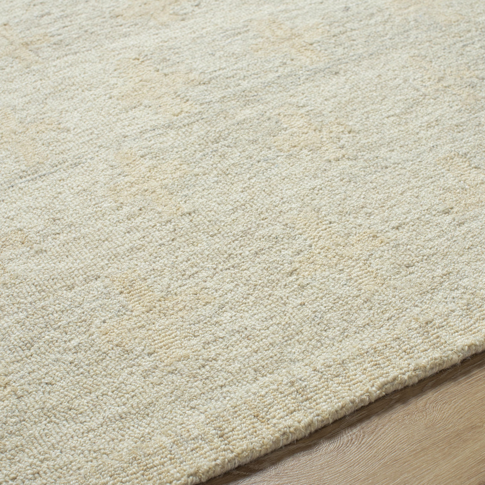 Niara Hand Tufted Wool Brown Rug, Rectangle 2' x 3'