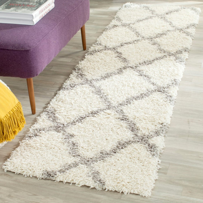 Tapis ivoire / gris à motif géométrique Alonnah, Tapis de couloir 2 pi 3 po x 8 pi