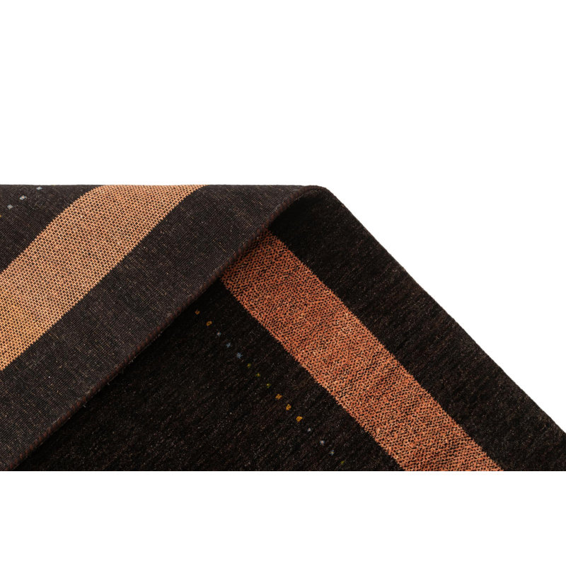 Tapis noir Jahiem