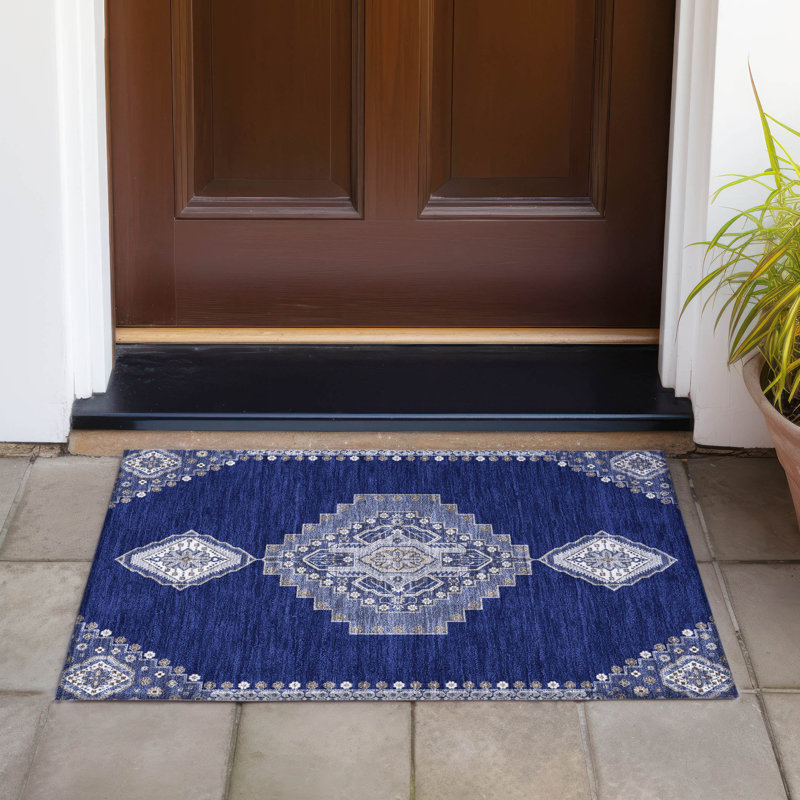 Tapis intérieur / extérieur lavable à la machine Chayden ACN1014, Rectangle 1 pi 8 po x 2 pi 6 po